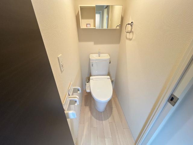 ＳＹＳ長岡京のトイレ|シャワー付トイレ