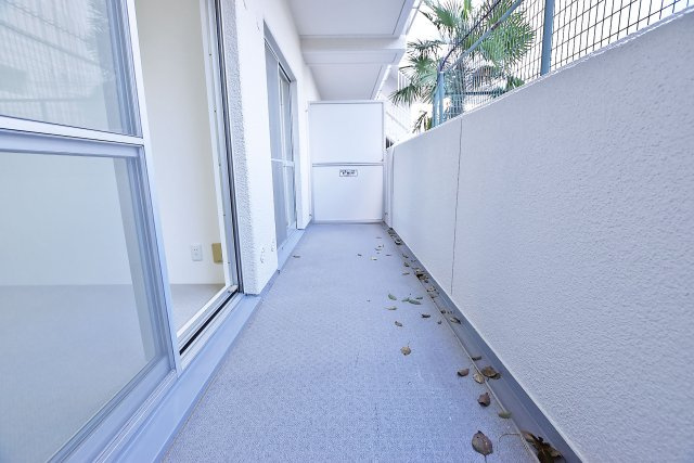 グランドヒル西宮高座台マンションA棟のバルコニー|北東側バルコニー