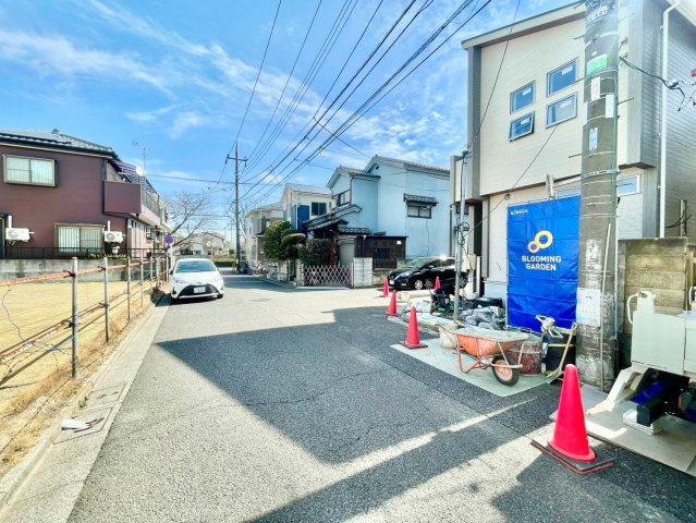 戸建 練馬区西大泉４丁目の前面道路含む現地写真