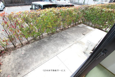 【庭】 | ソレーユ | 簡単な家庭菜園も楽しめるお庭です
ソレーユ101号室　2021/2/27撮影