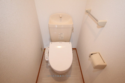 【トイレ】 | ソレーユ | ゆったりとした空間のトイレです
ソレーユ101号室　2021/2/27撮影