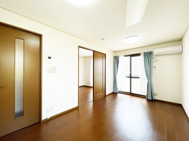 デュレ･ボナール　B棟の居間・リビング