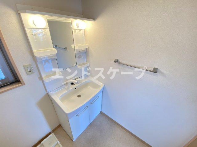 フィオーレの洗面所|高崎、前橋エリアのお部屋探しはエンドスケープまで！お客様の理想お聞かせ下さい♪