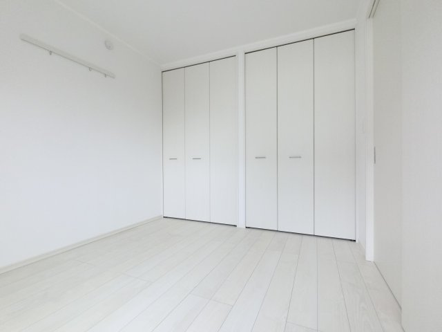 【洋室】 | エスポワール　B