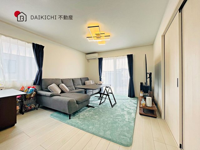 【居間・リビング】 | 加須市馬内　中古戸建　