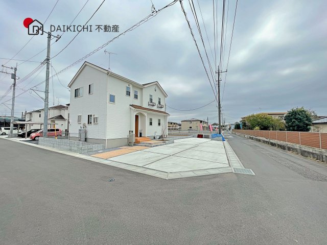 【前面道路含む現地写真】 | 加須市馬内　中古戸建　