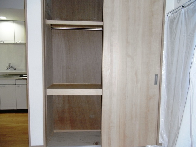 スエヒロマンションの収納