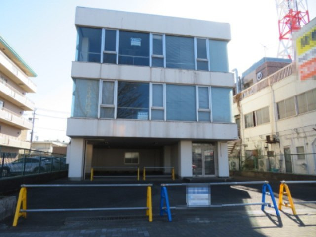 相模原市中央区富士見１丁目のビルの外観