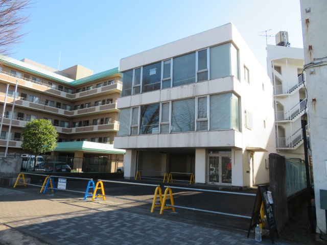 相模原市中央区富士見１丁目のビル