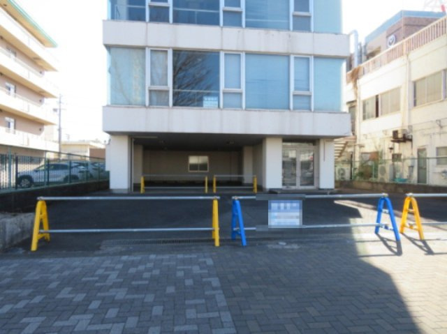 相模原市中央区富士見１丁目のビル