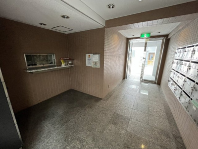 【ロビー】 | なかはなマンション | ゆとりのあるロビーです