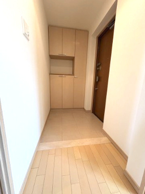 ヒルズ芦屋翠ヶ丘の玄関
