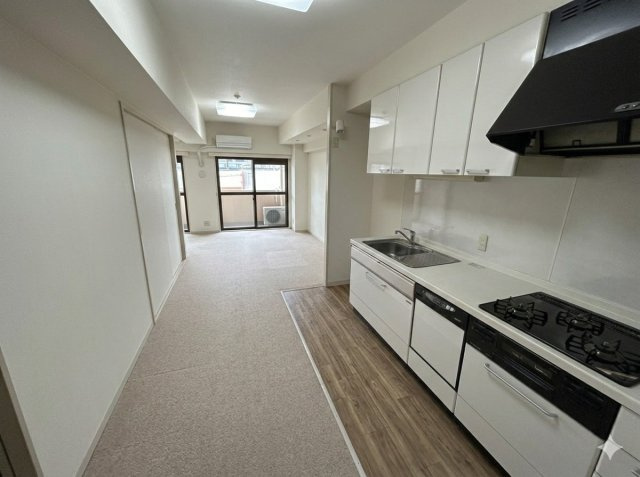 ダイアパレス東青梅【東京都青梅市東青梅　駅徒歩2分の好立地!!】のキッチン