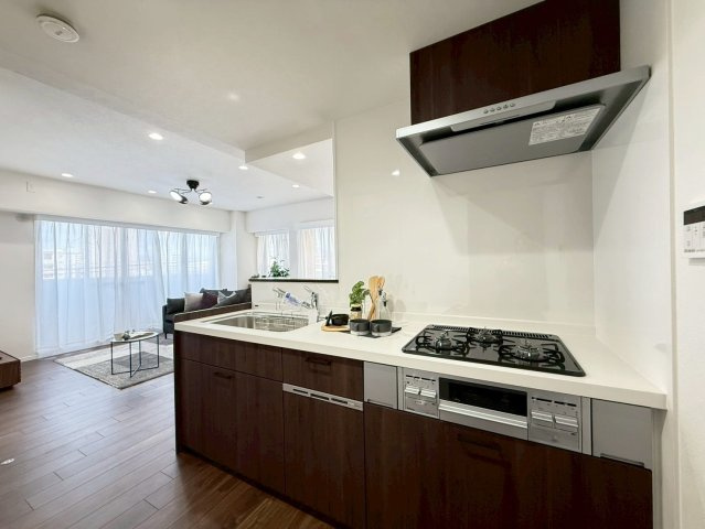 ロイヤルシャトー葛野のキッチン