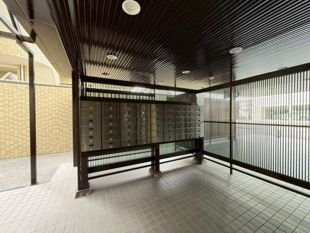 ロイヤルシャトー葛野のその他共用部分