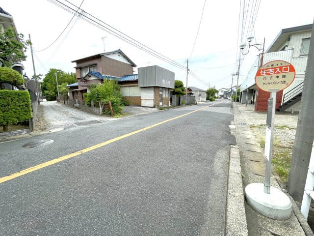 トミーハウス仏島ガーデンの周辺