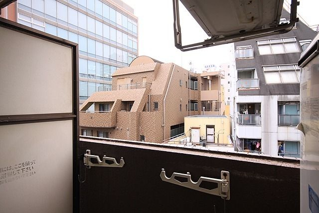プレール新町のバルコニー