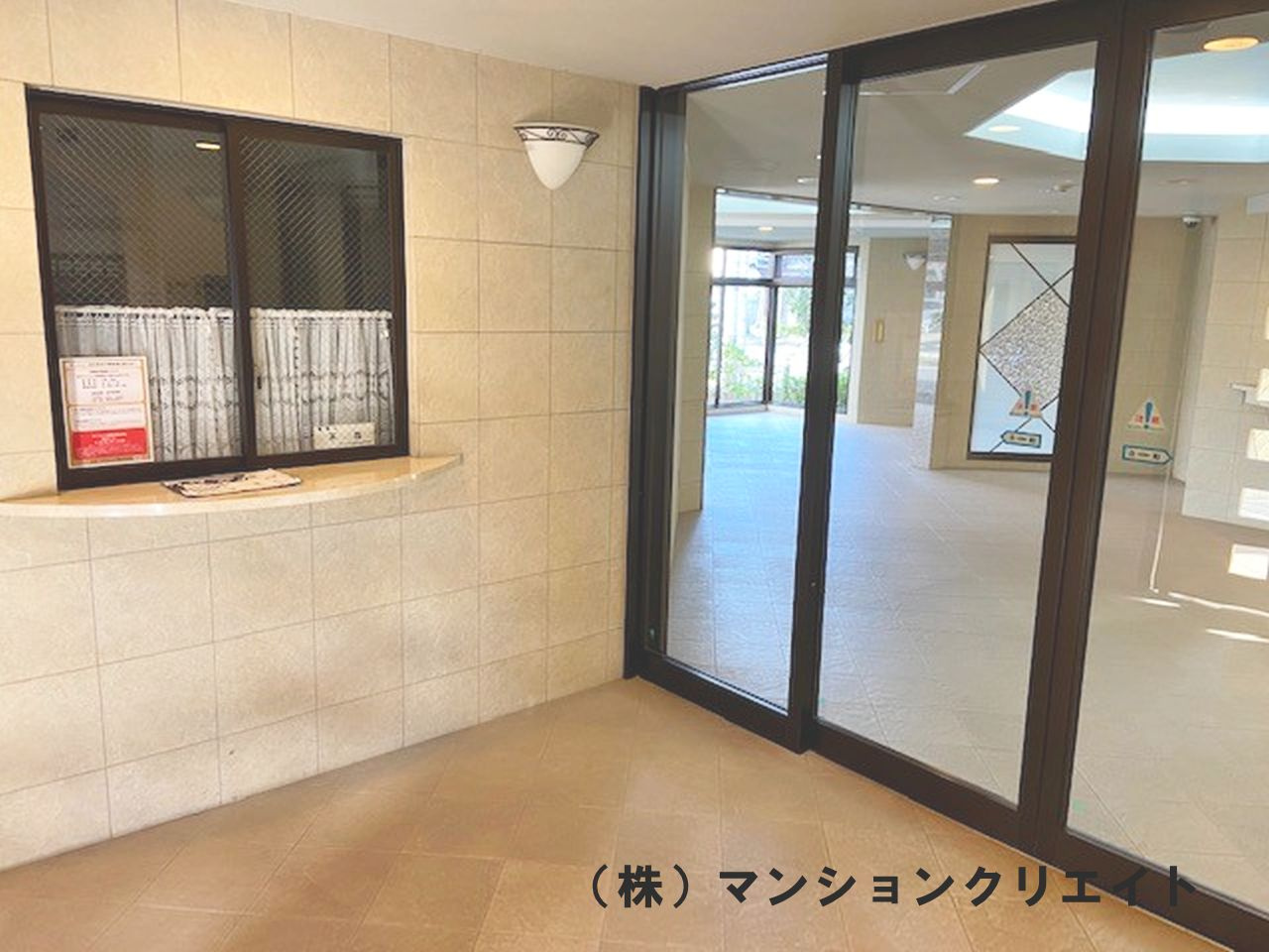 アーバンシティ福井北四ツ居（投資）のエントランス