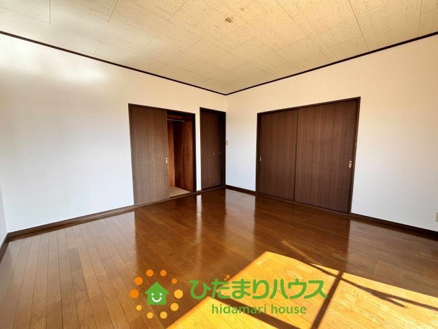 加須市小野袋　中古一戸建ての収納