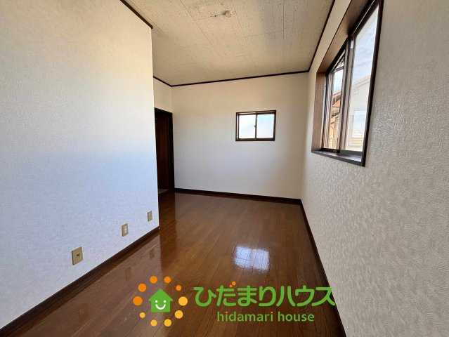 加須市小野袋　中古一戸建ての収納