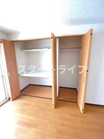 大阪市淀川区新高２丁目の賃貸マンションの収納