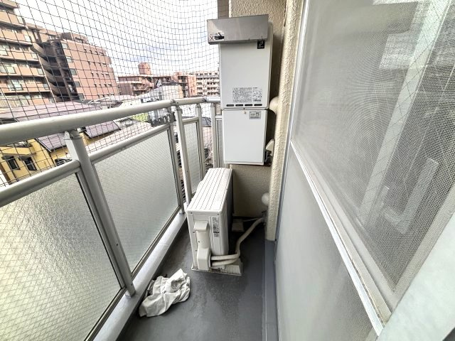 甲南クローバーハウスのバルコニー
