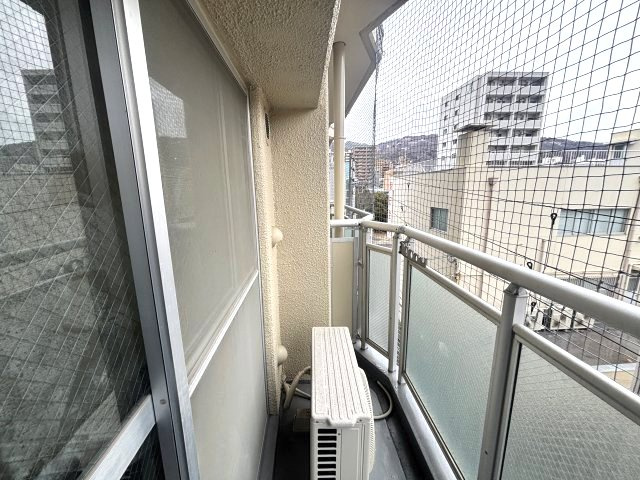 甲南クローバーハウスのバルコニー