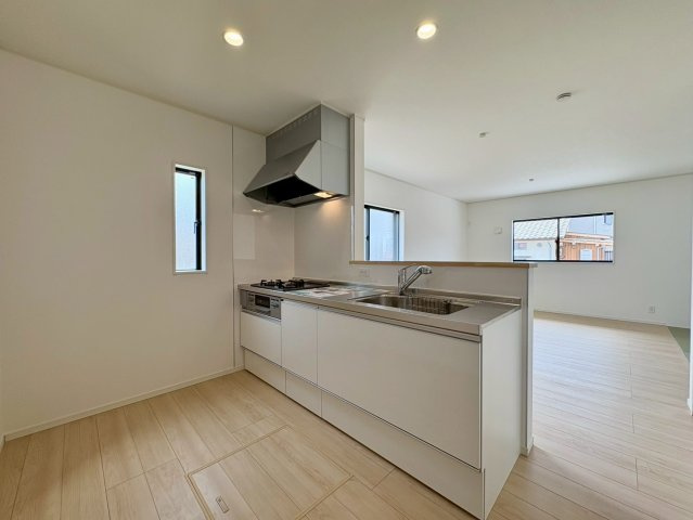 中須賀町第1　2号棟新築戸建　の収納|※画像はイメージです。