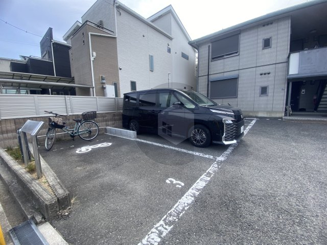 ディアスコンチェルトの駐車場