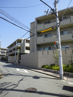 【外観】 | フォルム雲雀丘花屋敷　1階
