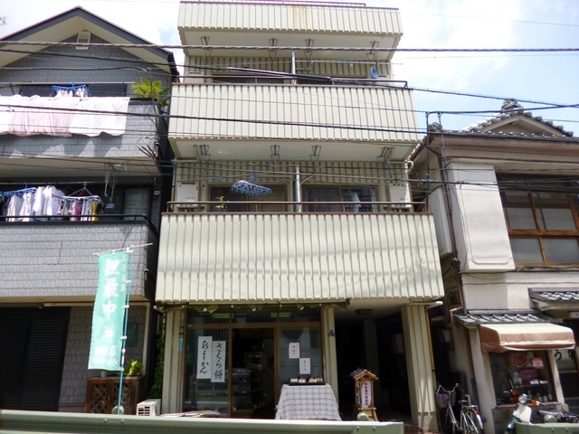 狸家ビルの外観|南向きです