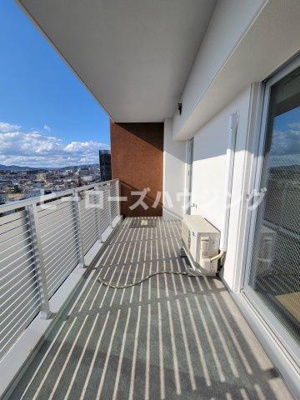 【バルコニー】 | エメルミナ豊中岡町