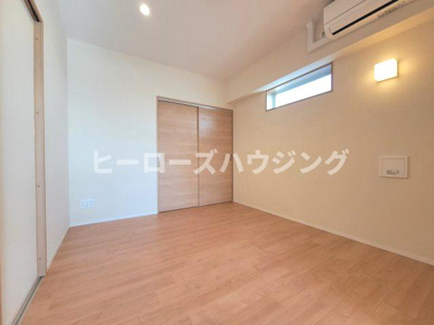 【寝室】 | エメルミナ豊中岡町