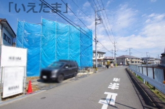 【前面道路含む現地写真】 | 【仲介手数料無料！！】日野市万願寺1丁目　新築戸建て（全1棟）1号棟　6699万円