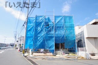 【外観】 | 【仲介手数料無料！！】日野市万願寺1丁目　新築戸建て（全1棟）1号棟　6699万円 | 令和8年3月9日撮影　建築中