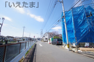 【前面道路含む現地写真】 | 【仲介手数料無料！！】日野市万願寺1丁目　新築戸建て（全1棟）1号棟　6949万円