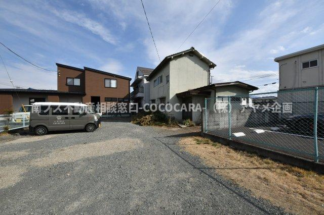 甲府市青沼３丁目の売地の外観|西側敷地を西側より撮影