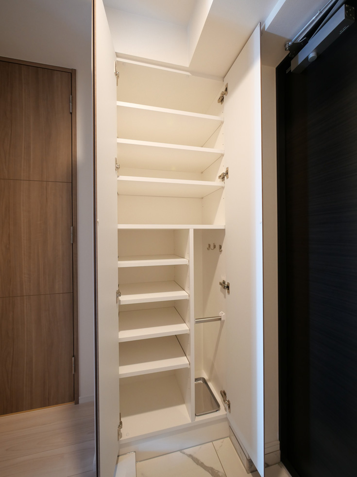 ラフィスタときわ台の内装