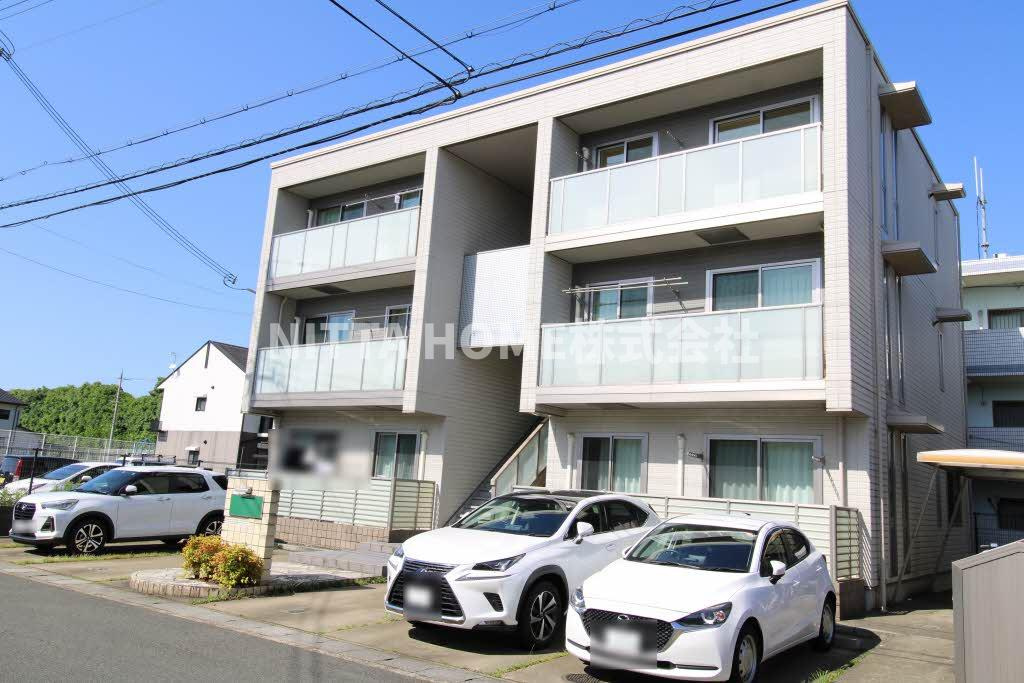 ファインレジデンス荒河の外観|オール電化採用でエコキュート使用◎駐車場無料です☆彡