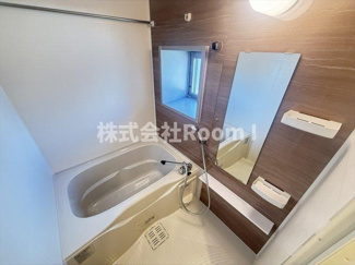 【浴室】 | ミラージュパレス本町Depart | コンパクトで使いやすいお風呂です