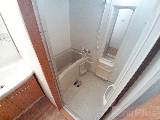 甲南タマタニマンションの浴室