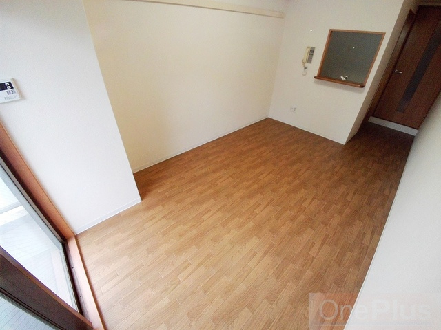 甲南タマタニマンションの洋室