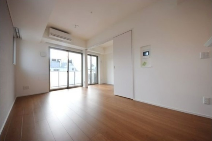 【居間・リビング】