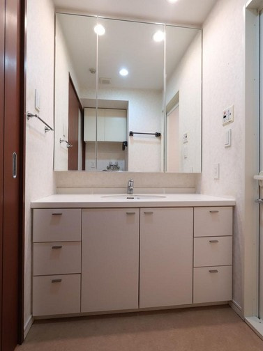 【独立洗面台】