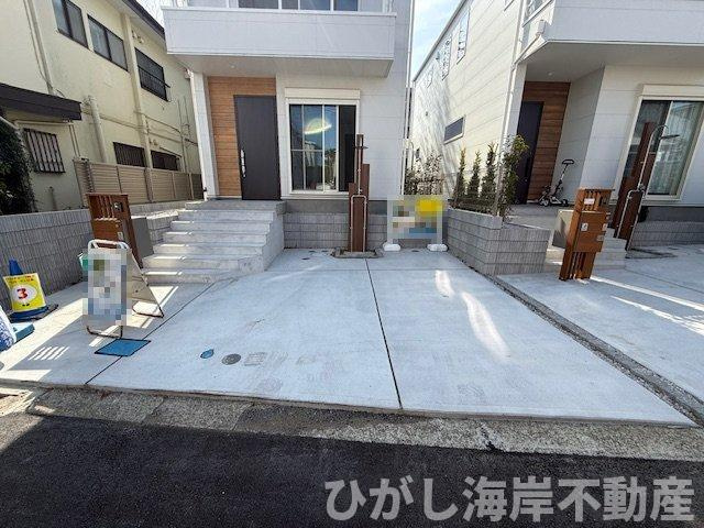 藤沢市辻堂東海岸1丁目　新築戸建　全3棟の駐車場|駐車スペース