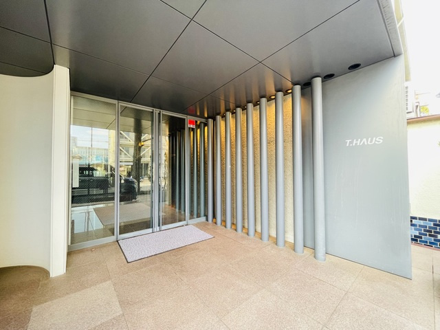 Ｔ－ＨＡＵＳのエントランス