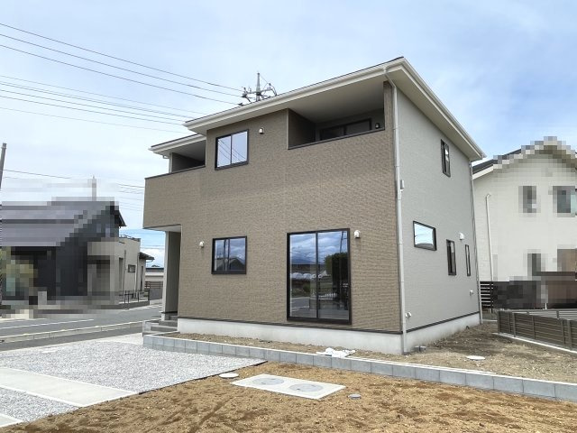 藤岡市岡之郷１期（全１棟）１号棟の外観|建物完成済みでございます。お部屋のご内覧可能でございます。お気軽にお問合せ下さいませ(^▽^)/