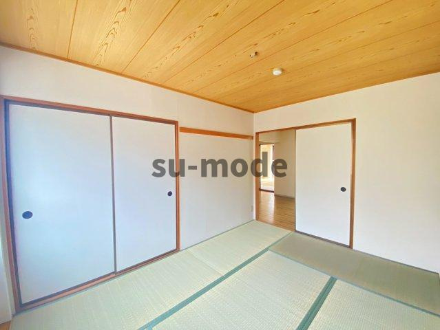 トリヴァンベール桜井の寝室