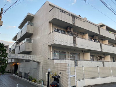 【外観】 | 藤和中野コープ | 鉄筋コンクリート造のがっちりとした建物。