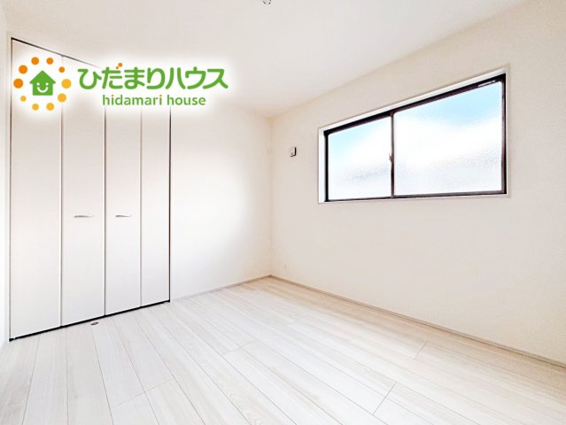 【洋室】 | 石岡市府中第1　新築戸建　3号棟 | 広さはお子様の勉強部屋にも適した広さ！ 勉強机や本棚などの家具を置いてもフリースペースも確保することができます。